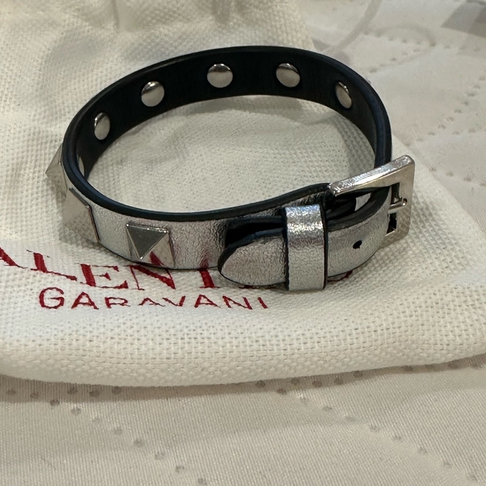 Valentino NIB Silver Rockstud Bracelet
